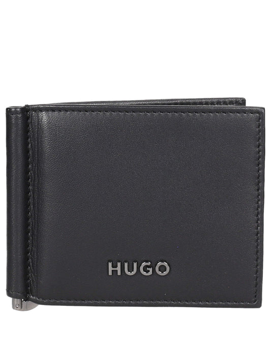 Hugo WAllet - Myles_Card hold cl