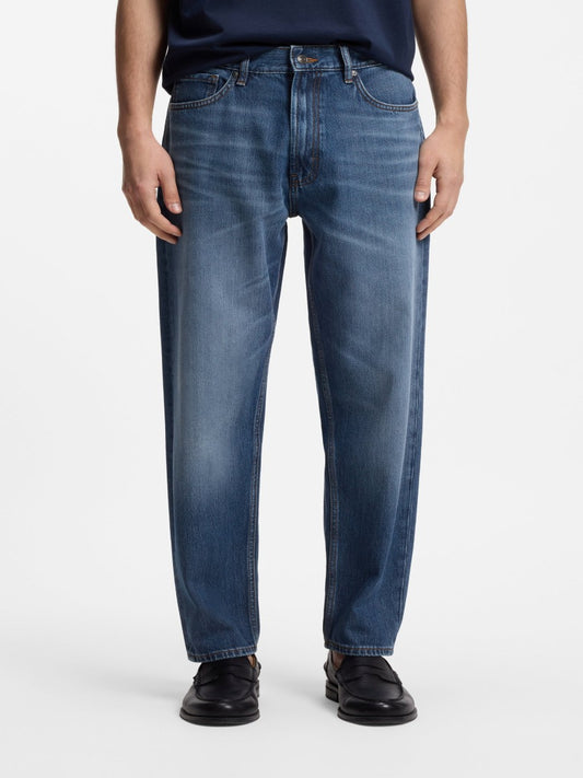 HUGO Relaxed Fit Denim - HUGO 838