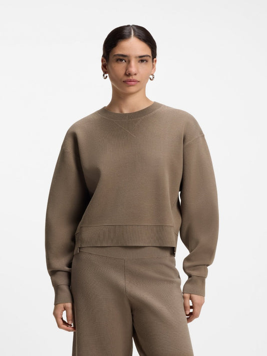 BOSS Knitted Sweater - Famangi