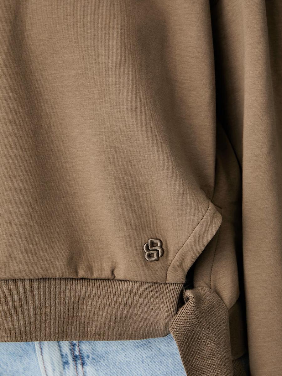 BOSS Crew Neck Sweatshirt - Essega1