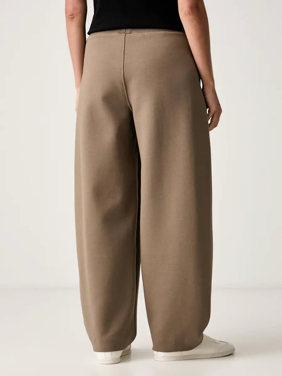 BOSS Tracksuit Bottoms - Essuge