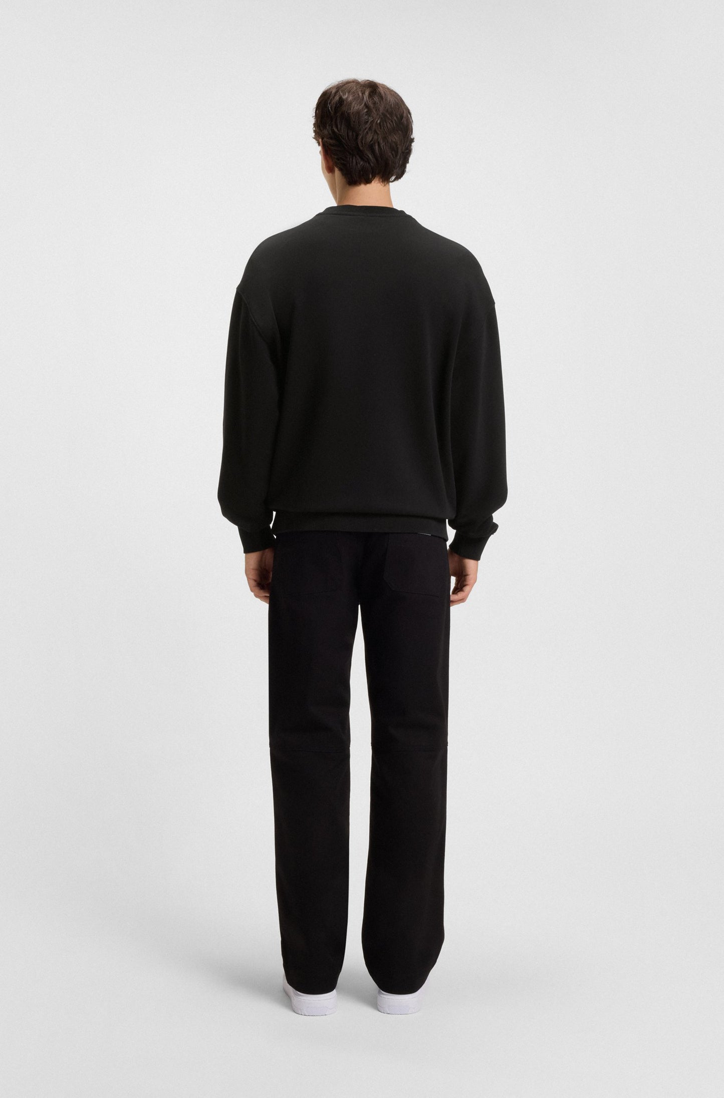 HUGO Crew-Neck Sweatshirt - Nogocrew
